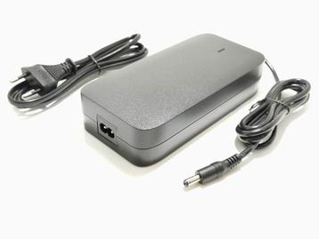 Oplader Qwic Downtube fietsaccu 42V 4A snellader beschikbaar voor biedingen