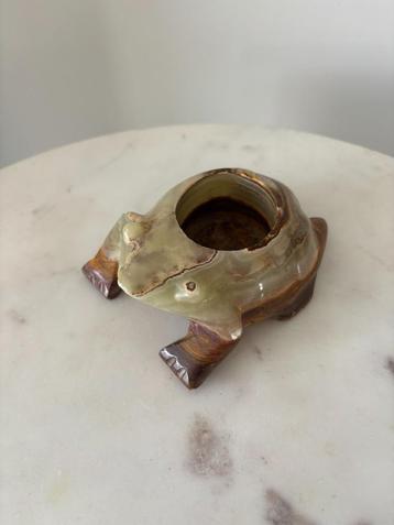 Vintage onyx kikker waxinelichthouder beschikbaar voor biedingen