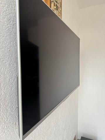 Sony Bravia Full HD LED Smart TV 3D beschikbaar voor biedingen