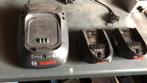 Bosch AL2215CV lader met 2x 14,4 accu, Ophalen of Verzenden, Zo goed als nieuw