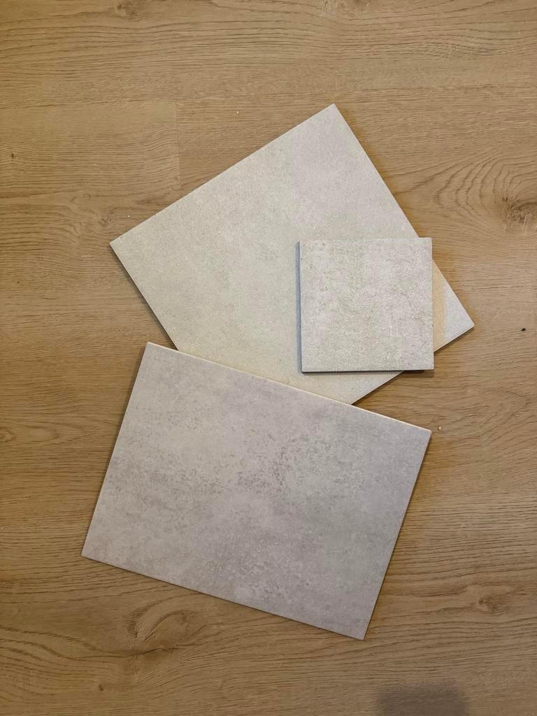 Diverse Badkamertegels - Grijs & Beige Cement, Doe-het-zelf en Verbouw, Tegels, Ophalen, Gebruikt, Minder dan 20 cm, 20 tot 40 cm