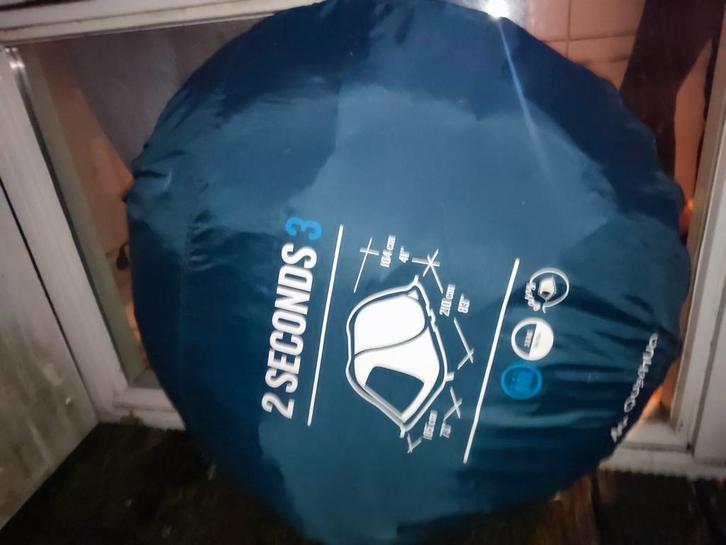 Quechua 2 Seconds 3 Pop-Up Tent - Quechua 2 Seconds 3 tent, Caravans en Kamperen, Tenten, tot en met 2, Zo goed als nieuw, Ophalen