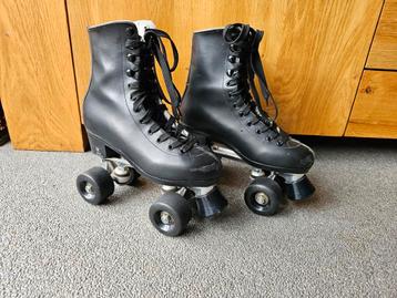 Echt lederen zwarte rolschaatsen maat 36 beschikbaar voor biedingen