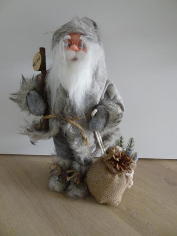 Kerstman / pop 45 cm beschikbaar voor biedingen