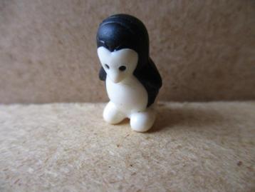 adv9900 disney figuurtje heel klein 7 beschikbaar voor biedingen