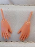 Vintage sindy poppen ballerina handjes, Verzamelen, Poppen, Ophalen of Verzenden, Nieuw, Fashion Doll