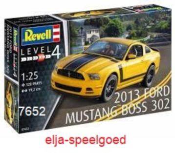 Revell 1:25 FORD MUSTANG 2013 Boss 302 modelbouw 7652 beschikbaar voor biedingen