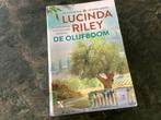 De olijfboom Lucinda Riley, Ophalen of Verzenden, Gelezen