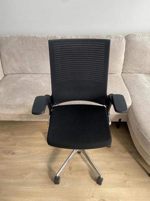 Bureaustoel Ahrend 2020 Extra Verta, Huis en Inrichting, Bureaustoelen, Zo goed als nieuw, Bureaustoel, Zwart, Ergonomisch, Gaming bureaustoel