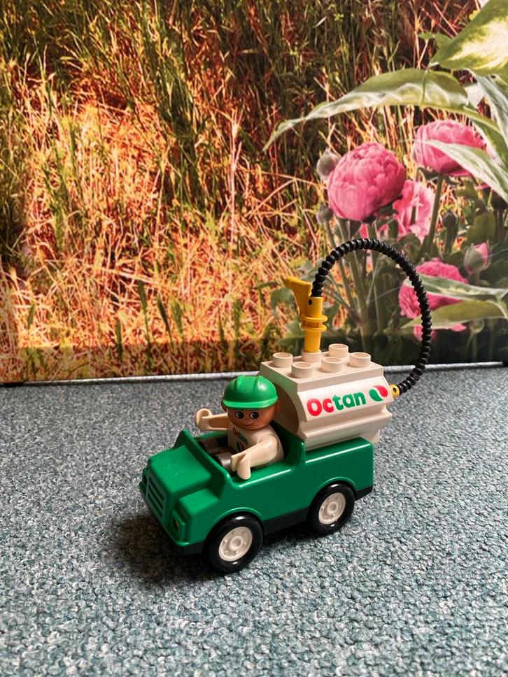 Lego Duplo Octan Tankwagen met Poppetje, Kinderen en Baby's, Speelgoed | Duplo en Lego, Zo goed als nieuw, Duplo, Complete set