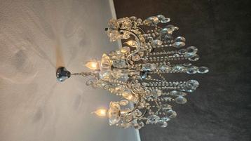 2x Chique Kroonluchters te koop beschikbaar voor biedingen