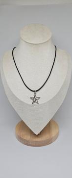 ​️ Star Power Choker: Zwarte Ketting met Zilveren Ster, Sieraden, Tassen en Uiterlijk, Kettingen, Verstelbaar, Zwart, Nieuw, Ophalen of Verzenden