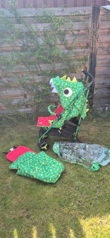 Inklapbare dinosaurus buggy met voetenzak en regenhoes beschikbaar voor biedingen