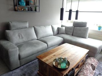 grijze 3 zits/loungebank van Pronto, nog geen jaar oud   beschikbaar voor biedingen