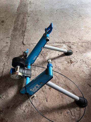 Tacx Trainer met Trainingsband beschikbaar voor biedingen