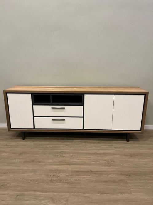 Xooon dressoir Otta 240cm €699,-, Huis en Inrichting, Lampen | Overige, Nieuw, Ophalen of Verzenden