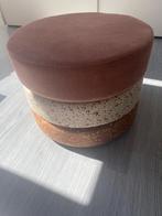 Leuke poef tevens opruimkist, Ophalen, Zo goed als nieuw, Wanddecoratie