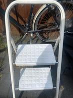 Witte Trap - 2 Treden, Ophalen of Verzenden, Gebruikt, Trap, Minder dan 2 meter