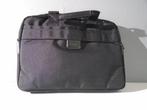 TARGUS laptoptas voor 17 inch en 45 x 35 cm, Computers en Software, Laptoptassen, Ophalen of Verzenden, 17 inch of meer, Zo goed als nieuw