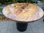 Statafel van olievat, Ophalen of Verzenden, Zo goed als nieuw, Rond, Hout