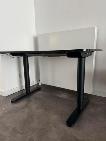 IKEA Bekant Zit-Sta Bureau Elektrisch - Zwart beschikbaar voor biedingen