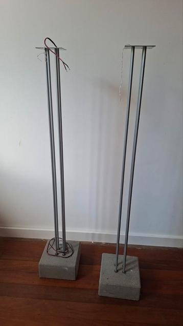 Luidspreker Stands - Set van 2 beschikbaar voor biedingen