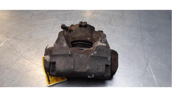 Remklauw (Tang) rechts-voor van een Renault Megane, Auto-onderdelen, Remmen en Aandrijving, Renault, Gebruikt, 3 maanden garantie