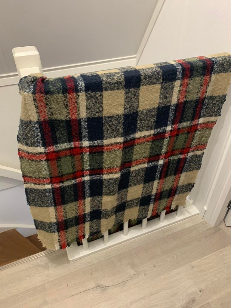 Grote warme geruite sjaal Zgan, Ophalen of Verzenden, Zo goed als nieuw, Sjaal