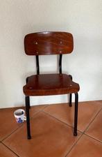 Kinderstoeltje met plywood zitting en rugleuning, Ophalen of Verzenden, Gebruikt, Stoel(en)