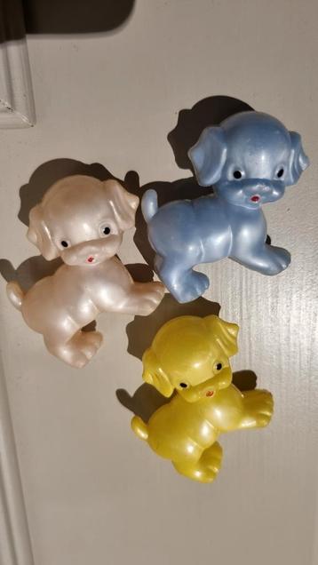 3 VINTAGE HONDJES VAN WAGENSPANNER JAREN 60 beschikbaar voor biedingen