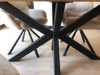 Ovale Eettafel met Stalen Poten - Mangolook, Ophalen, 100 tot 150 cm, Tot twee personen, 50 tot 100 cm