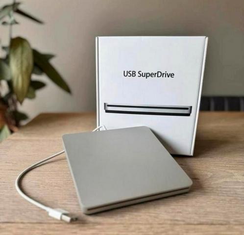  Superdrive CD/DVD (in doos!) met USB-C adapter, Computers en Software, Optische drives, Zo goed als nieuw, Dvd, Ophalen