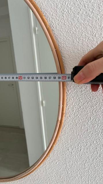 Spiegel Ø60cm met Bamboe Rand beschikbaar voor biedingen