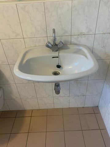 Wasbak (MOET WEG) beschikbaar voor biedingen