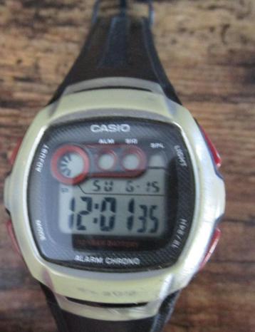 Horloge Casioiluminator W-210  2963 beschikbaar voor biedingen