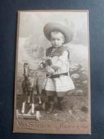 cdv carte de visite kind hoed Max Schiller Nimptsch I/Schl, Verzamelen, Verzenden, Foto, Zo goed als nieuw, Voor 1940