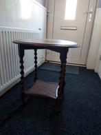 Oude bijzettafel / bijzettafel / bijzettafeltje / tafel rond, Ophalen