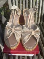 Toni Pons espadrilles brons NIEUW!! maat 39, Kleding | Dames, Schoenen, Overige kleuren, Nieuw, Ophalen of Verzenden, Espadrilles of Moccasins