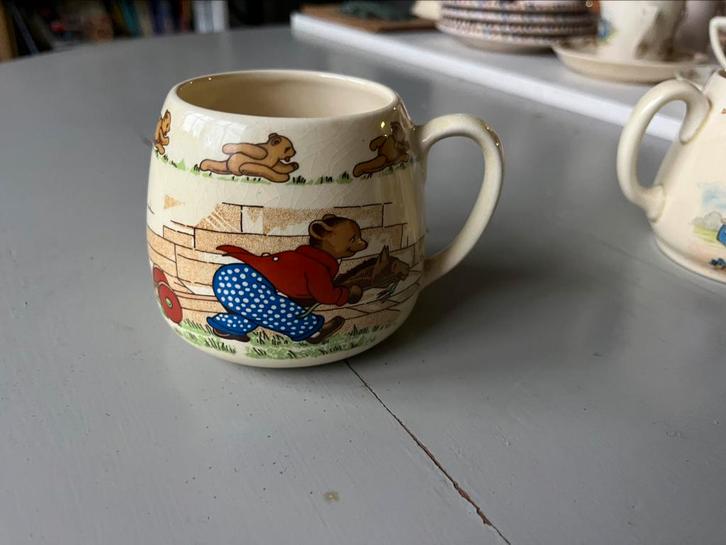 Engelse kindermok beertjes, Huis en Inrichting, Keuken | Servies, Zo goed als nieuw, Overige typen, Overige stijlen, Ophalen of Verzenden