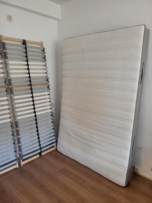 IKEA Hamarvik matras 140x200 cm, Huis en Inrichting, Slaapkamer | Matrassen en Bedbodems, Zo goed als nieuw, 140 cm, 200 cm, Tweepersoons