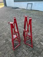 4x stevigge bokken om een G klasse chassis op te leggen, Ophalen, Zo goed als nieuw, Garagekrik