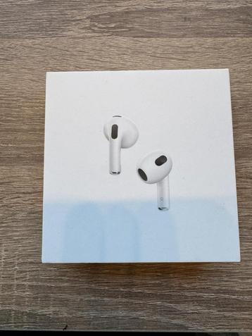 Apple airpods gen 3 met reguliere oplaadcase beschikbaar voor biedingen