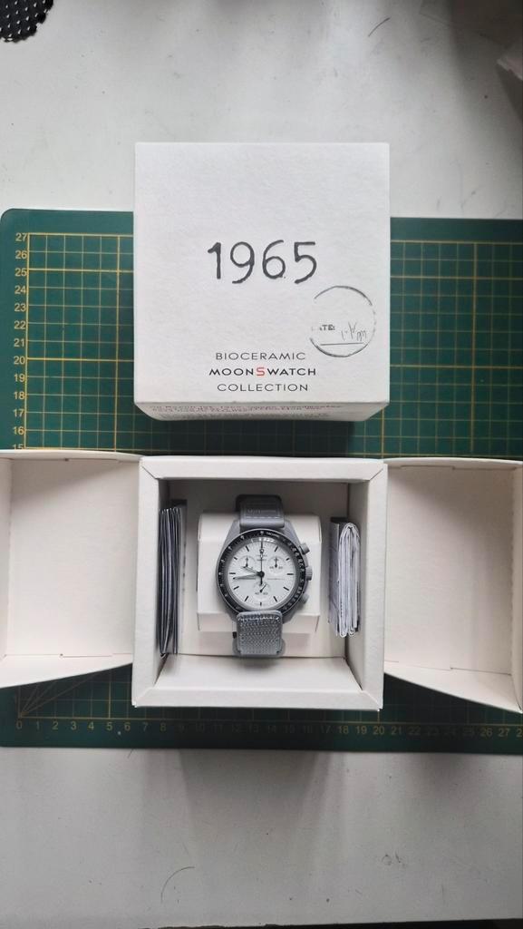 Omega x Swatch Moonswatch - Bioceramic Collectie, Sieraden, Tassen en Uiterlijk, Horloges | Heren, Zo goed als nieuw, Polshorloge