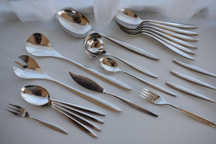Christofle Orleans cassette aanvullingen sla vis lepels mes, Huis en Inrichting, Keuken | Bestek, Gebruikt, Los bestek, Rvs of Chroom