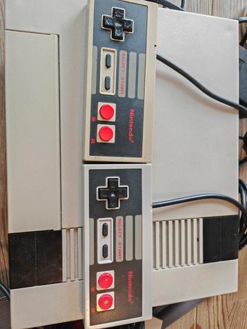 Nintendo Entertainment System te koop beschikbaar voor biedingen