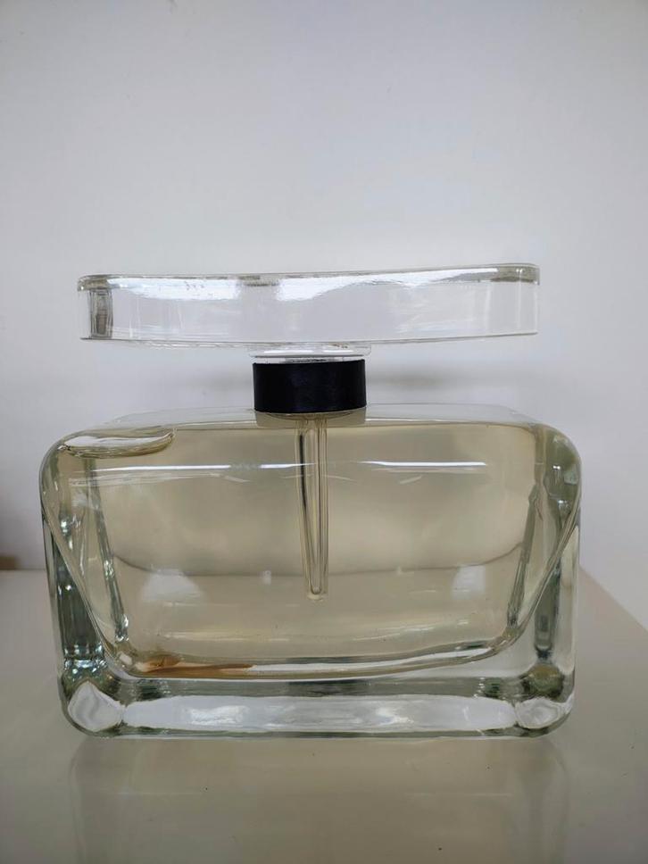 Marc Jacobs Parfum Factice 17cm, Verzamelen, Parfumverzamelingen, Zo goed als nieuw, Parfumfles, Ophalen of Verzenden