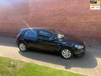 Volkswagen Golf 1.6 TDI Highline BlueMotion Navi Cruise Clim, Voorwielaandrijving, Euro 5, Gebruikt, Zwart