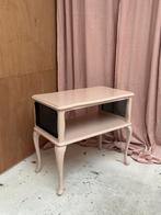 Brocante kastje / dressoir met webbing, Huis en Inrichting, Kasten | Dressoirs, Ophalen of Verzenden, Gebruikt, 25 tot 50 cm