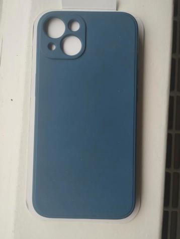 Iphone 12 blauw hoesje en screen protector beschikbaar voor biedingen