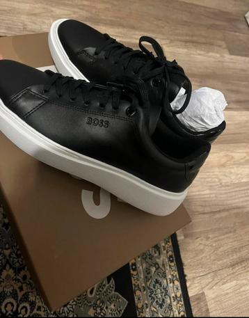 BOSS dames schoenen beschikbaar voor biedingen